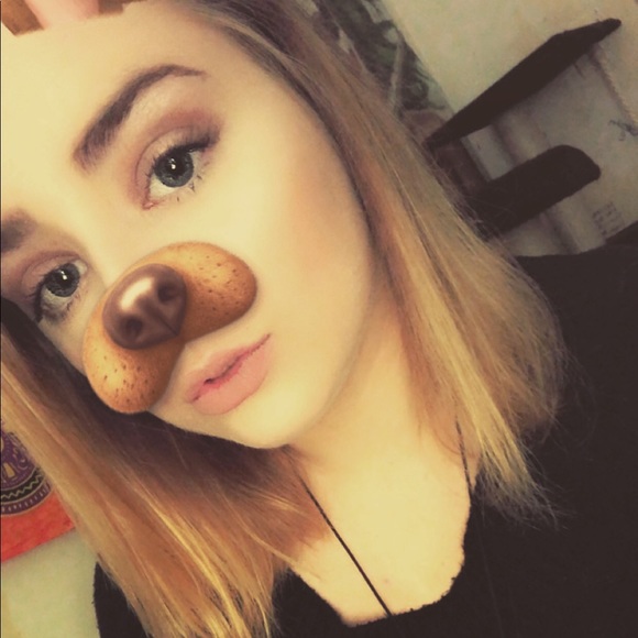 alora_rueckert